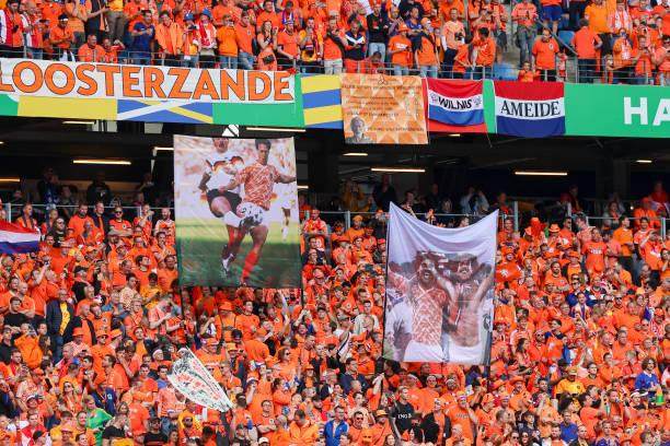 乐鱼体育全站-【现场手记】橙色迷墙、橙色魅力与橙色记忆