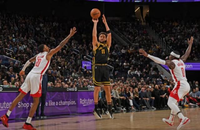 乐鱼体育游戏-勇士开会解决进攻困局 库里隐晦质疑克雷出手选择