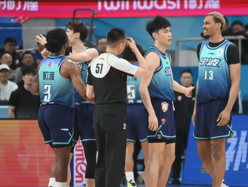 北青:对于刺头外援如何约束?宁波零容忍的做法树立了标杆